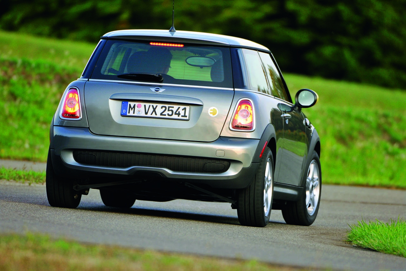 Illustration for article titled MINI E Electric Mini Re-Revealed, Now With Technical Images